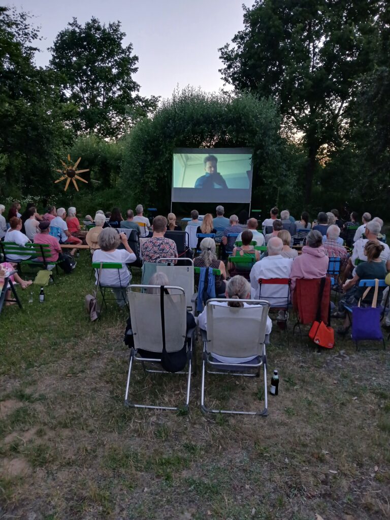 Heiße therapeutische Nächte im Wangeliner Freilichtkino